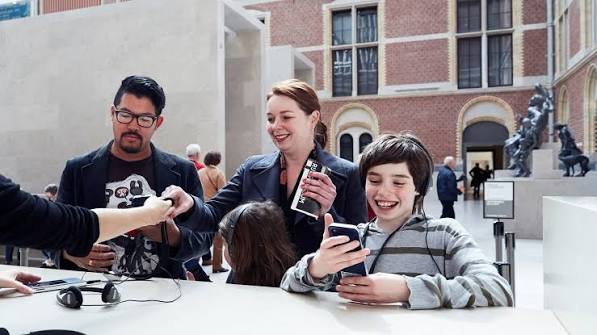 Children exploring the Rijksmuseum in Amsterdam