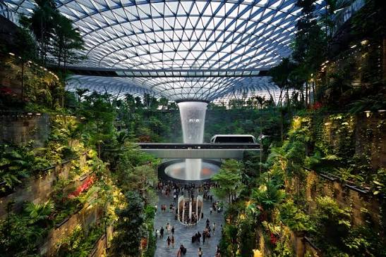 Changi Airport Terminal 2 interior