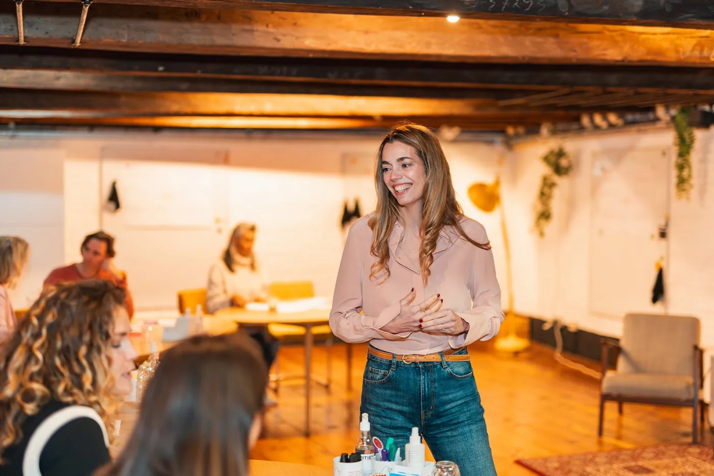 Trainer at the flipchart in front of the group during the Fundamentals Course in Amsterdam