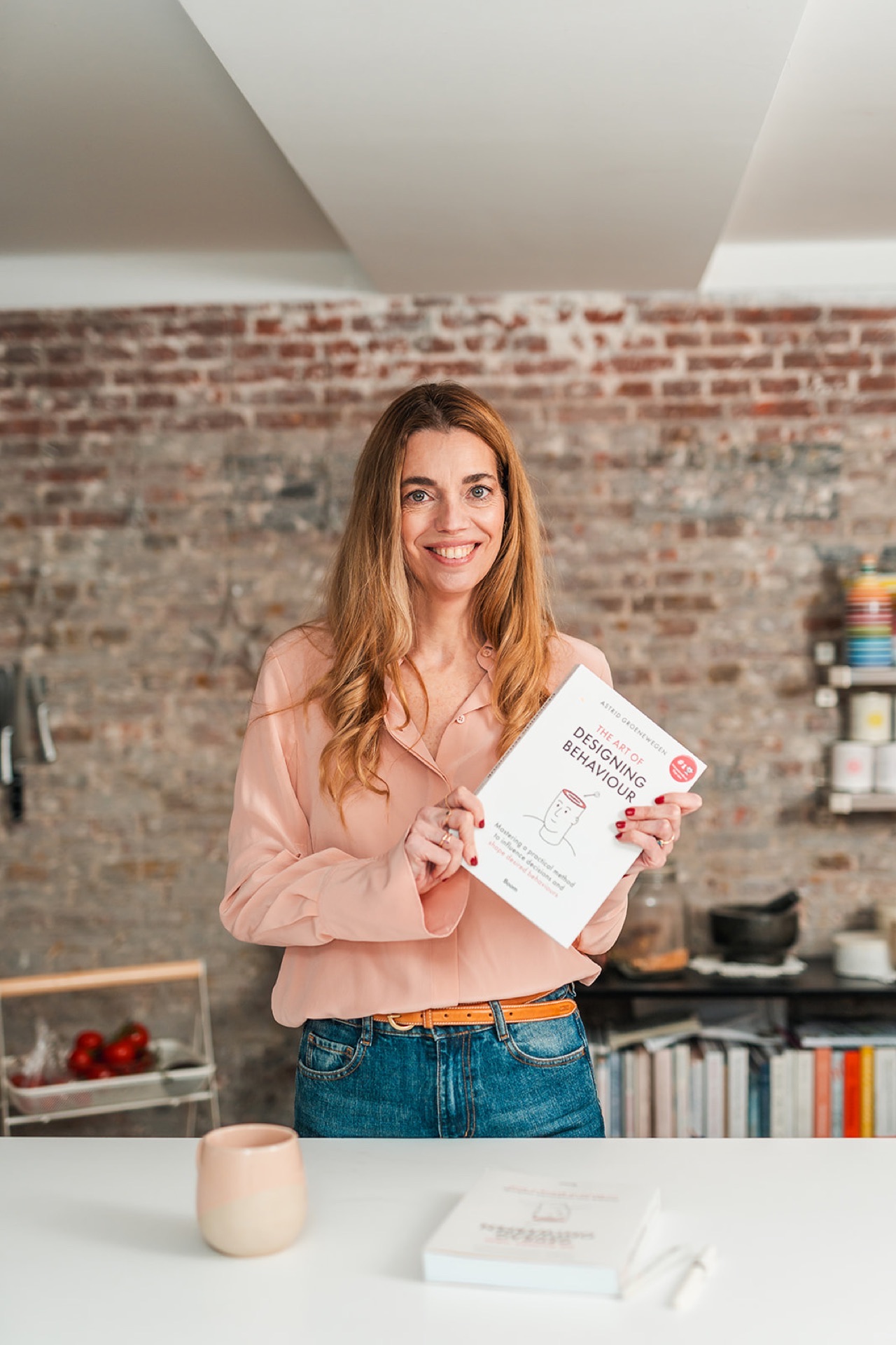 Astrid Groenewegen, mede-oprichter SUE Behavioural Design en auteur van De Gelukscode