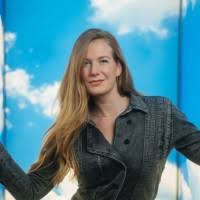 Angelique van 't Veer